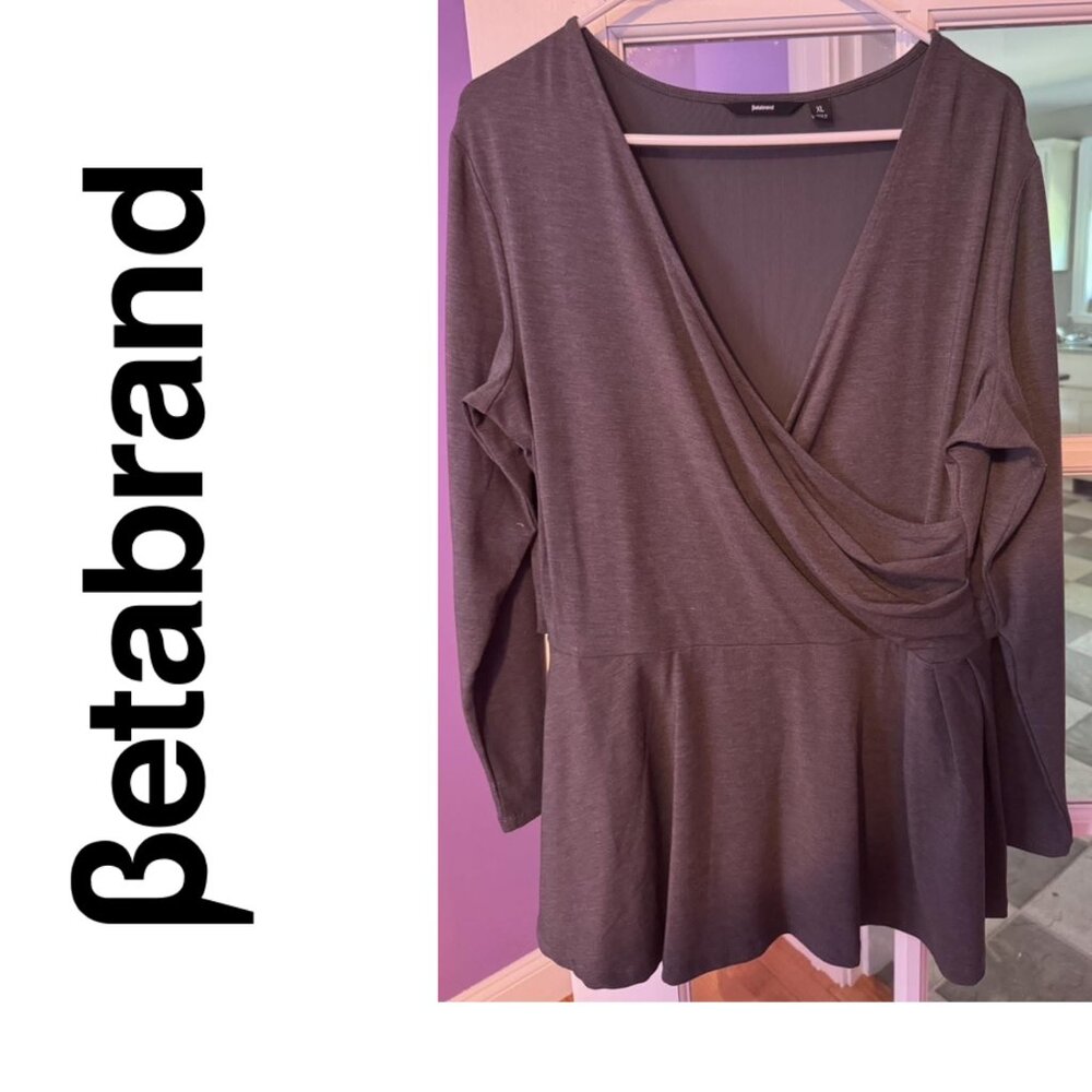 NWOT Betabrand Grey Pose Peplum Blouse